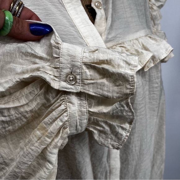 Who What Wear Long Sleeve Vintage Inspired Button Front Blouse Cream Ruffle - Picture 12 of 12